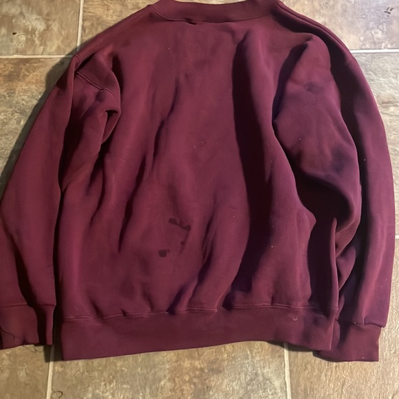 Minnesota hockey crewneck, yellow letters, a maroon red mean color - Picture 4 of 4